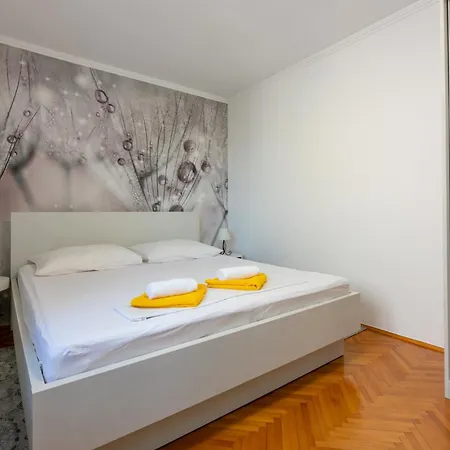 Evica 2 Crikvenica