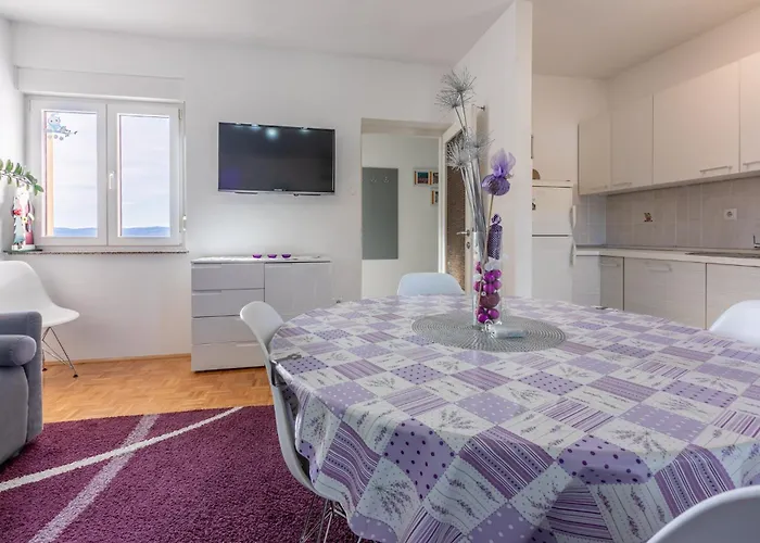 Evica 2 Apartment Crikvenica