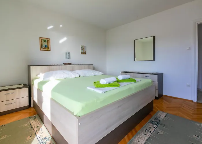 Evica 2 Apartment Crikvenica